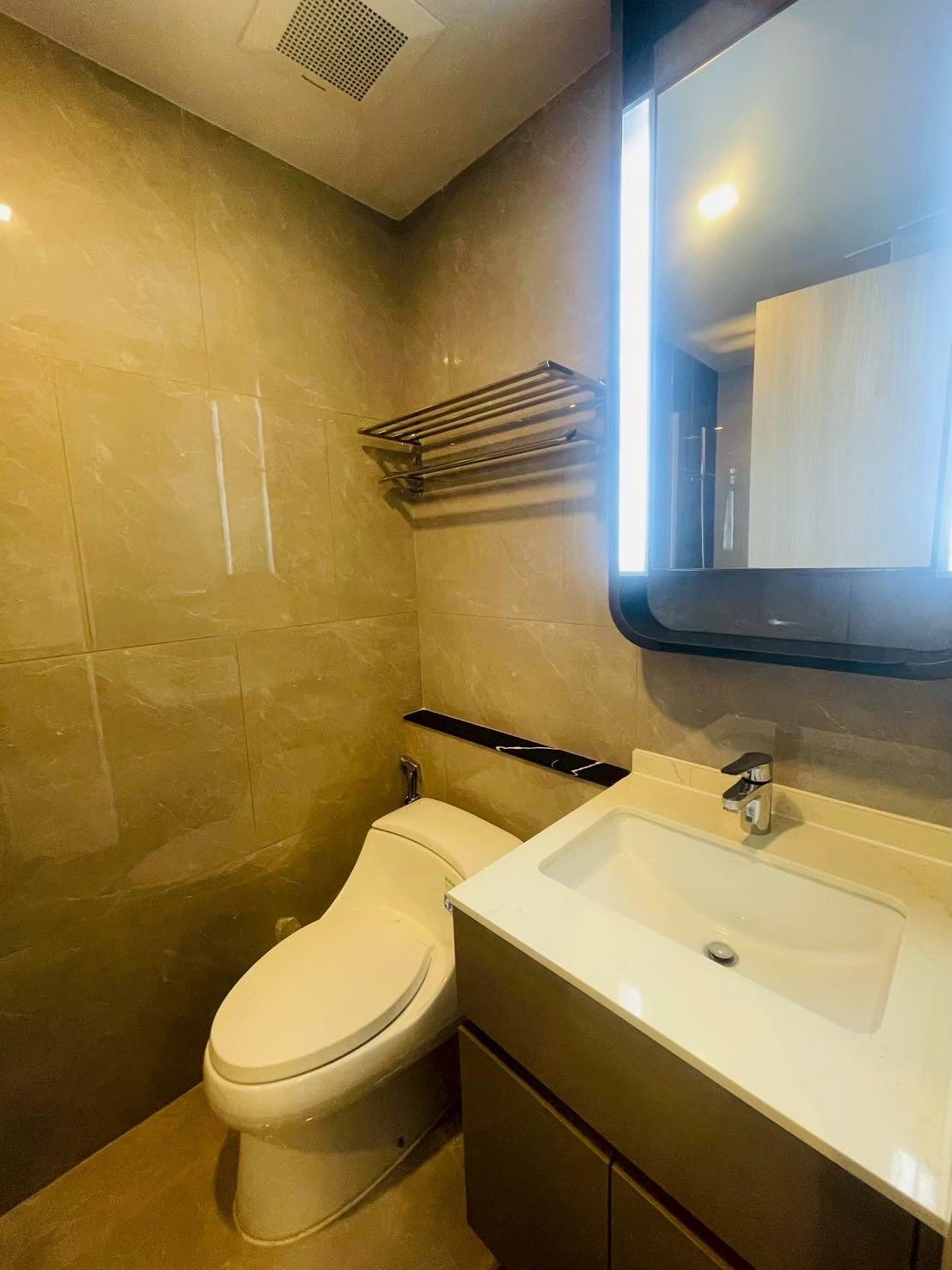 uploads/fd6bd717-700b-4a1c-8bbd-e097bbce9e68/fc56b09a-e36a-48f8-8cde-4b22f4f07877