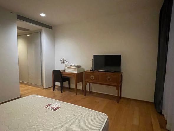 1 卧室 公寓 出租 在  - Image 4