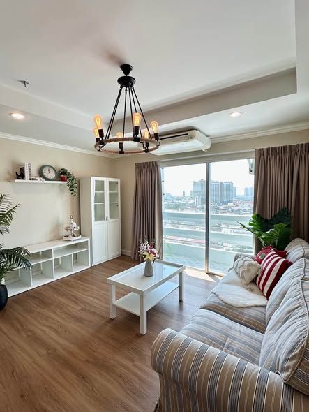 โมเดอร์น โฮม ทาวเวอร์ ดิ เอ็กซคลูซีฟ - Image 1